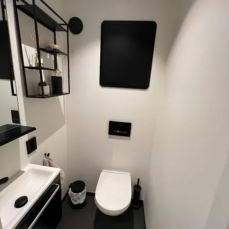 Apartment I